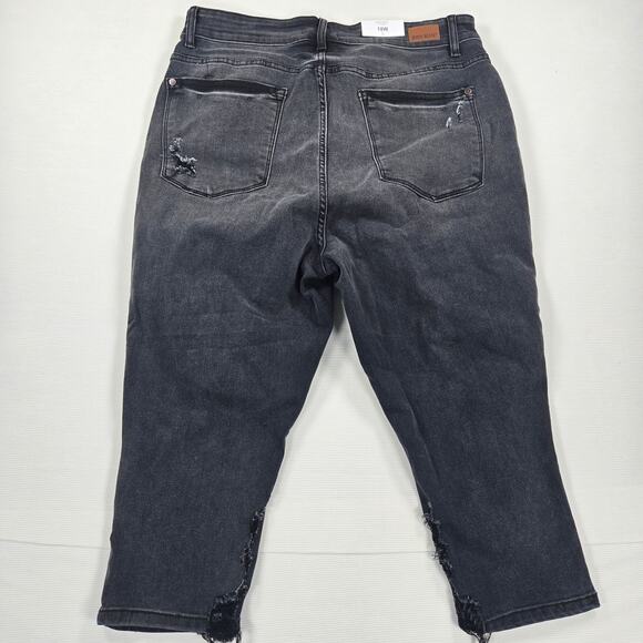 NWT Judy Blue Destroyed Skinny Fit Denim‎ Capris in Black Women's Size 18W - Picture 9 of 9